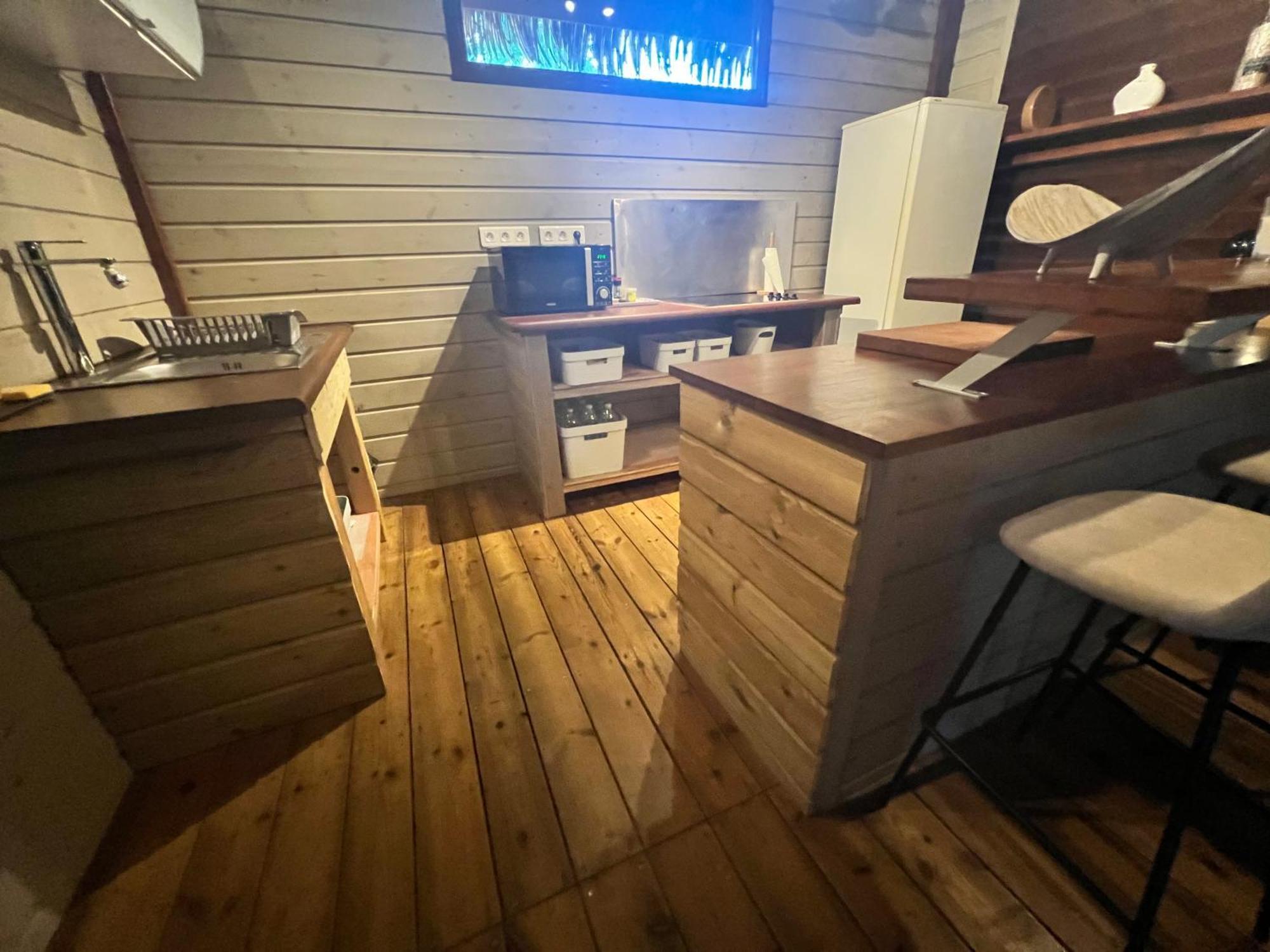 Eden Chalet, Spa Privatif Les Abymes Exterior foto